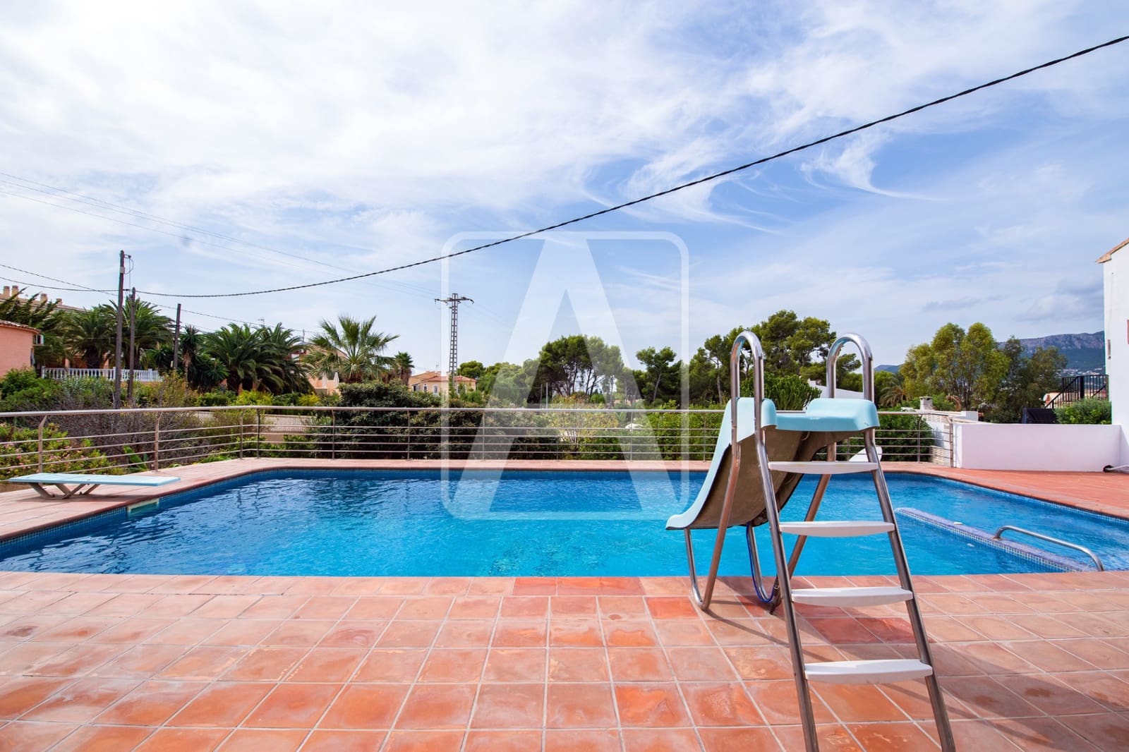 6 Zimmer Villa zu verkaufen in Calpe / Calp mit Pool Garage - 575.000 € (Ref: 8949962)