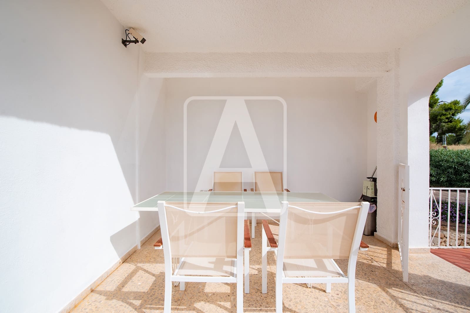 6 Zimmer Villa zu verkaufen in Calpe / Calp mit Pool Garage - 575.000 € (Ref: 8949962)