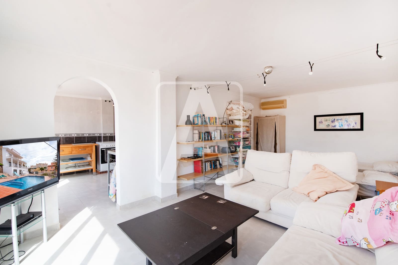 6 Zimmer Villa zu verkaufen in Calpe / Calp mit Pool Garage - 575.000 € (Ref: 8949962)