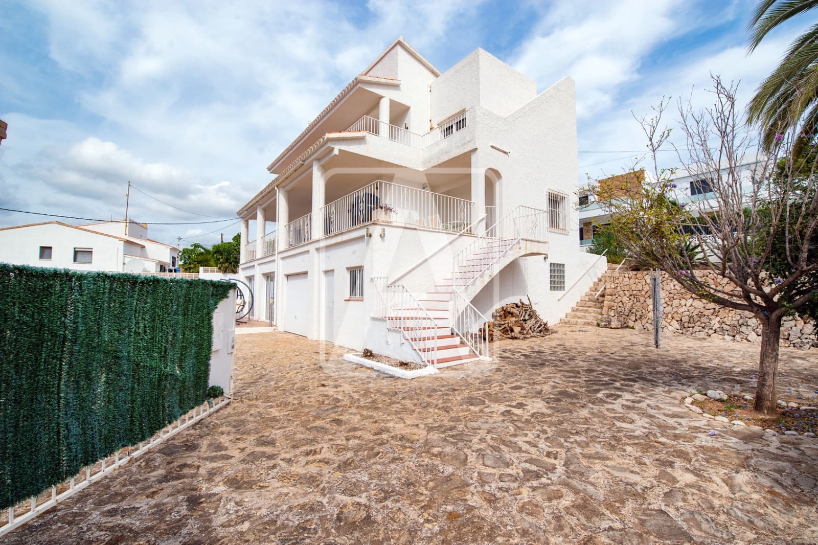 6 Zimmer Villa zu verkaufen in Calpe / Calp mit Pool Garage - 575.000 € (Ref: 8949962)