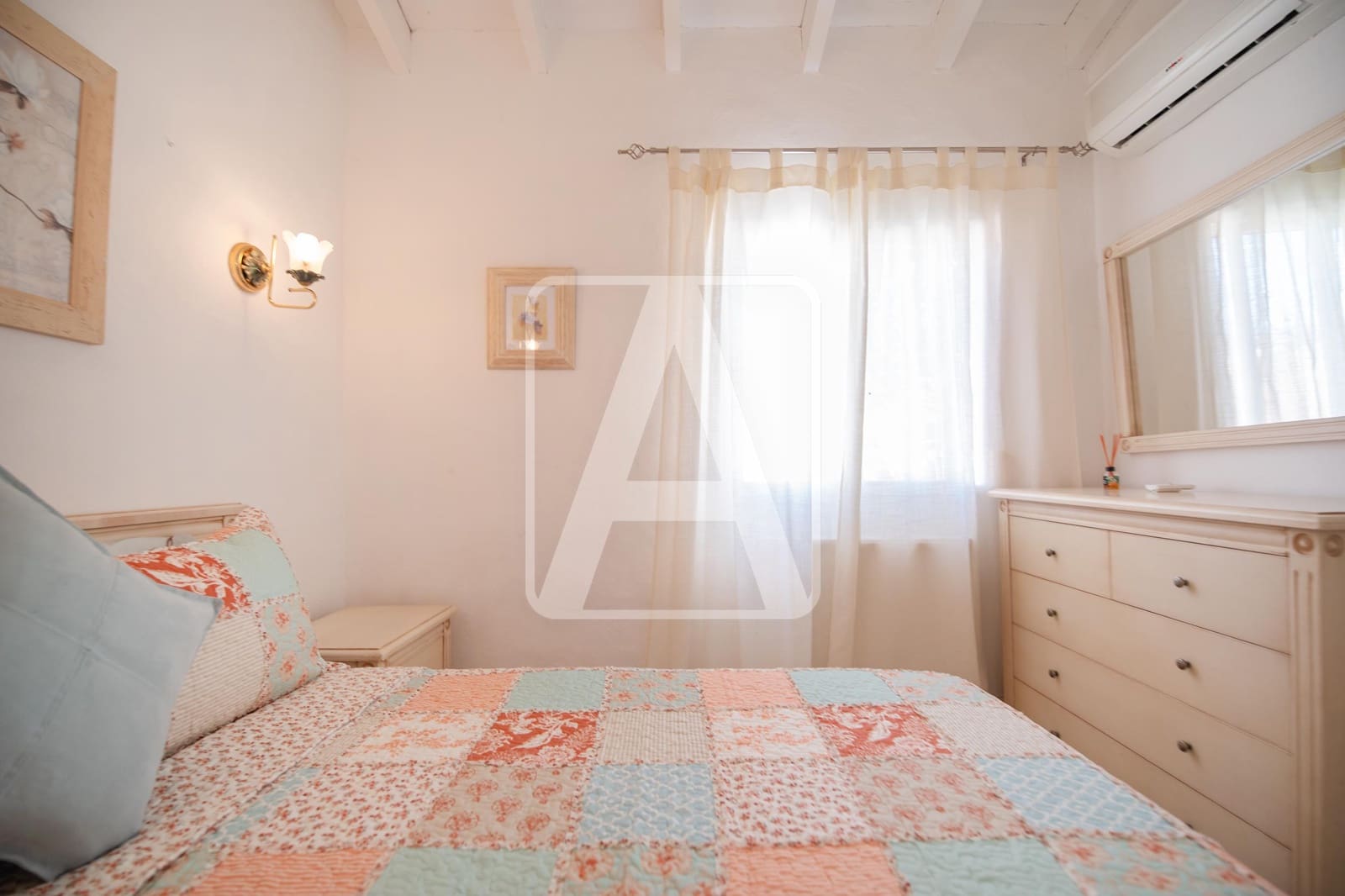 6 quarto Moradia para venda em Calpe / Calp com piscina garagem - 675 000 € (Ref: 8956214)