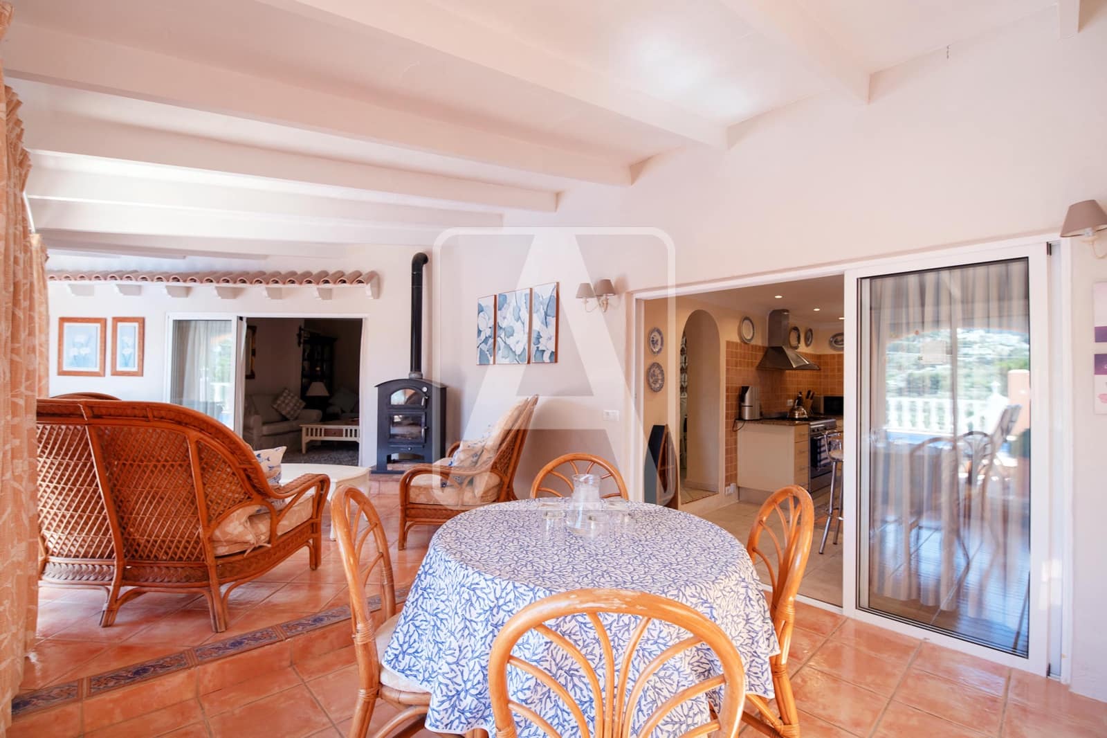 6 quarto Moradia para venda em Calpe / Calp com piscina garagem - 675 000 € (Ref: 8956214)