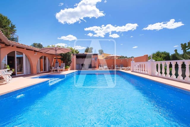 6 quarto Moradia para venda em Calpe / Calp com piscina garagem - 675 000 € (Ref: 8956214)