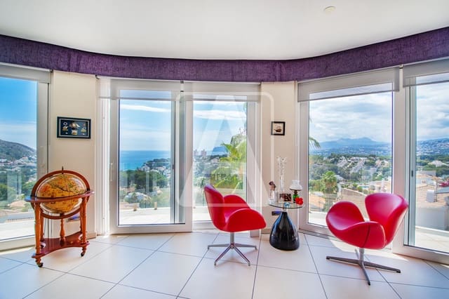 3 soverom Villa til salgs i Moraira, Teulada-Moraira med garasje - € 1 550 000 (Ref: 8986510)