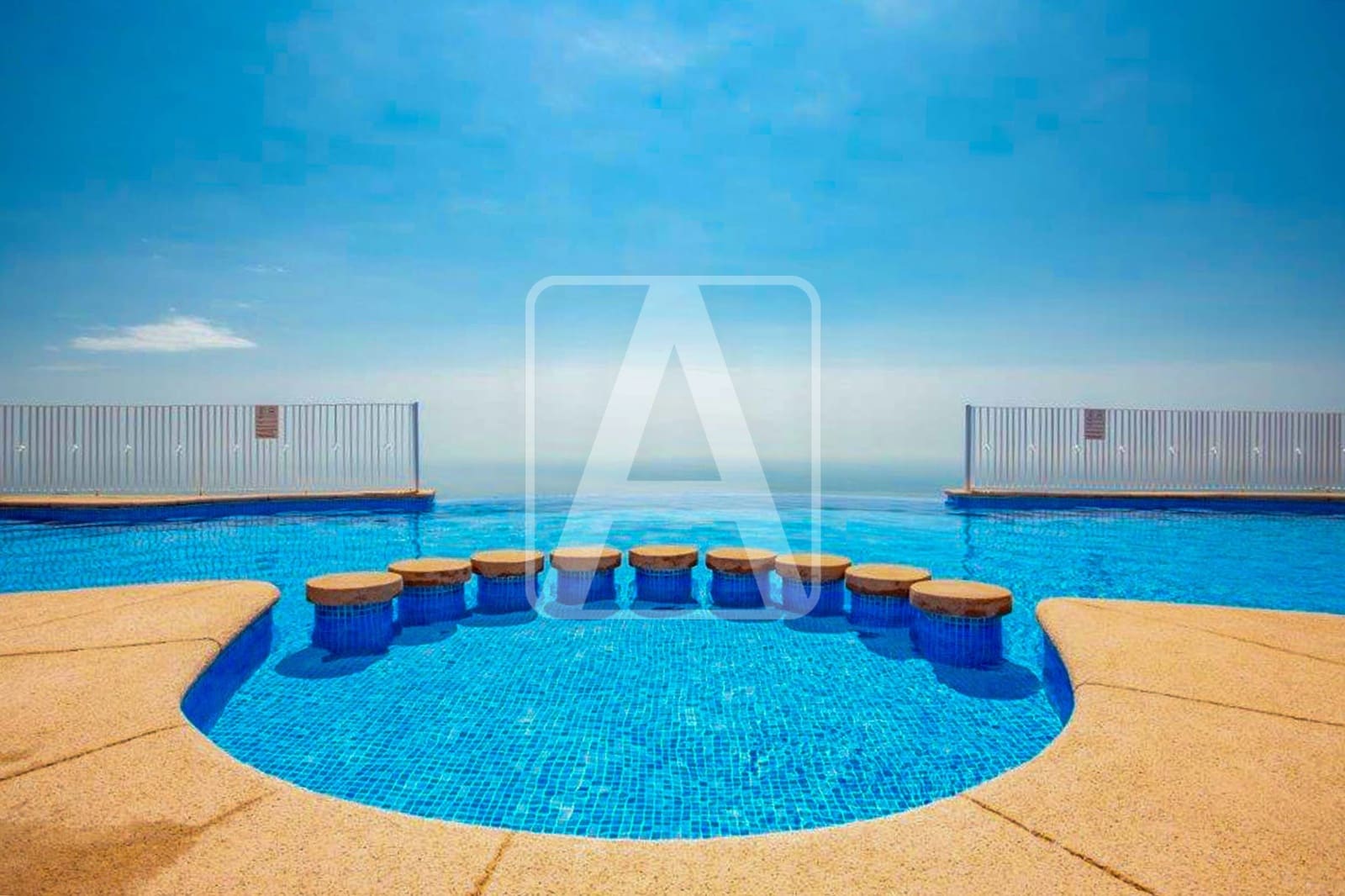 2 chambre Appartement à vendre à Cumbre del Sol avec piscine garage - 320 000 € (Ref: 8998120)