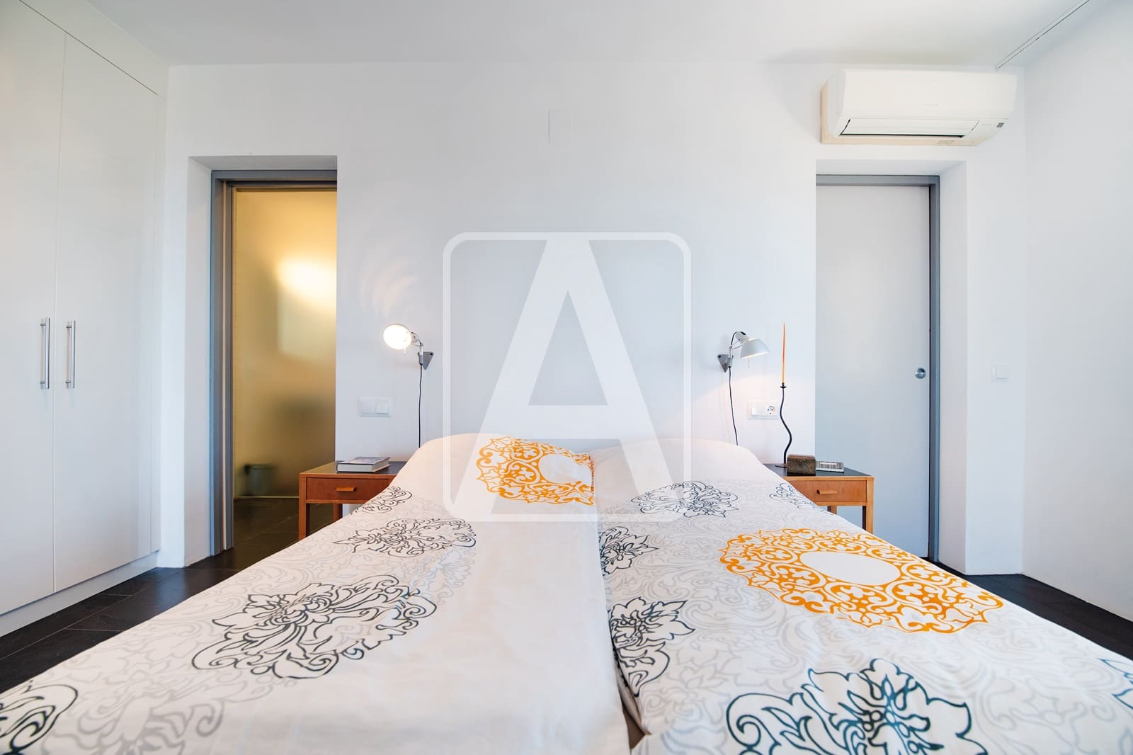 4 bedroom Villa for sale in Benissa with pool garage - € 1,200,000 (Ref: 9003882)