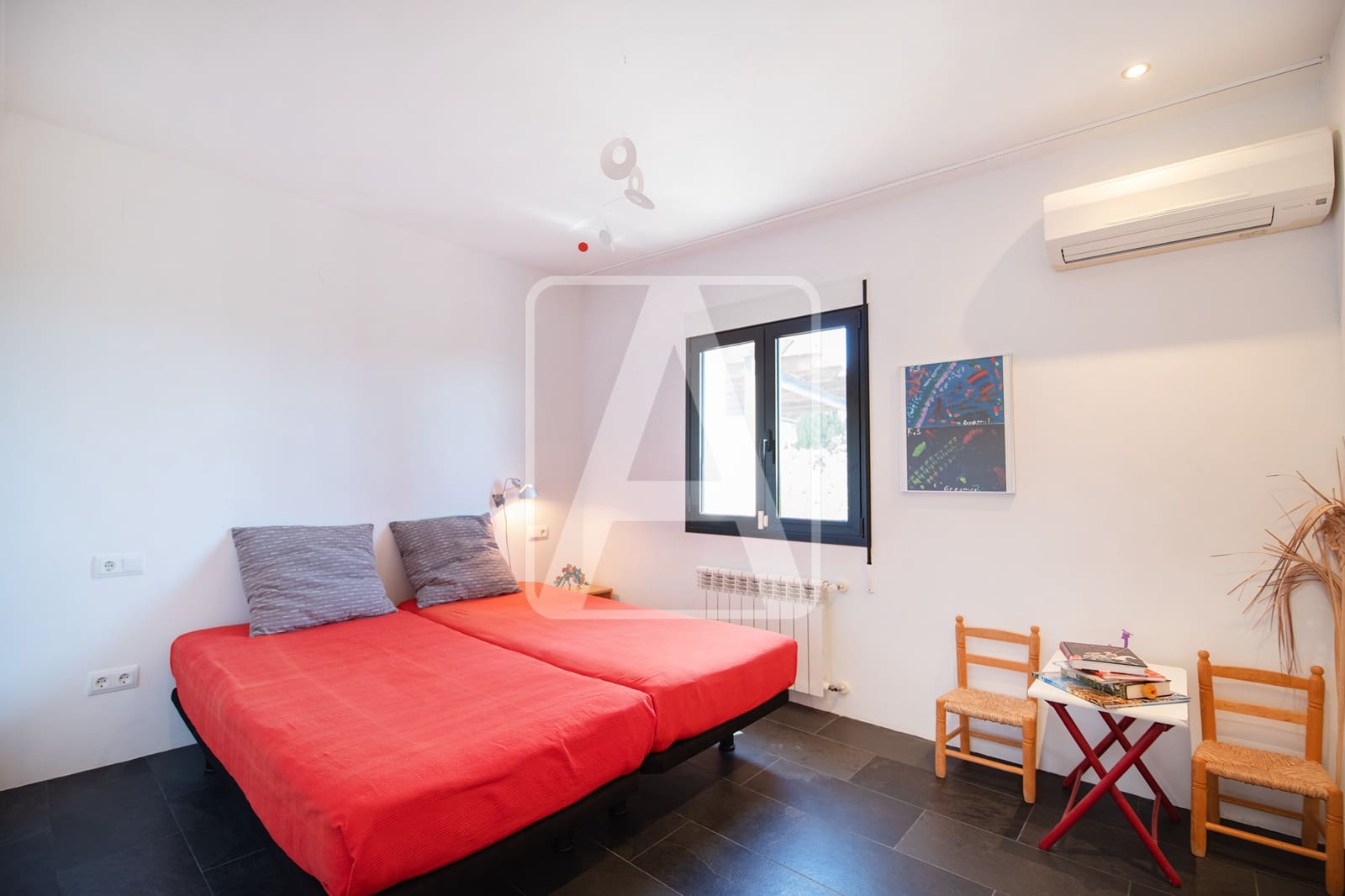 4 bedroom Villa for sale in Benissa with pool garage - € 1,200,000 (Ref: 9003882)