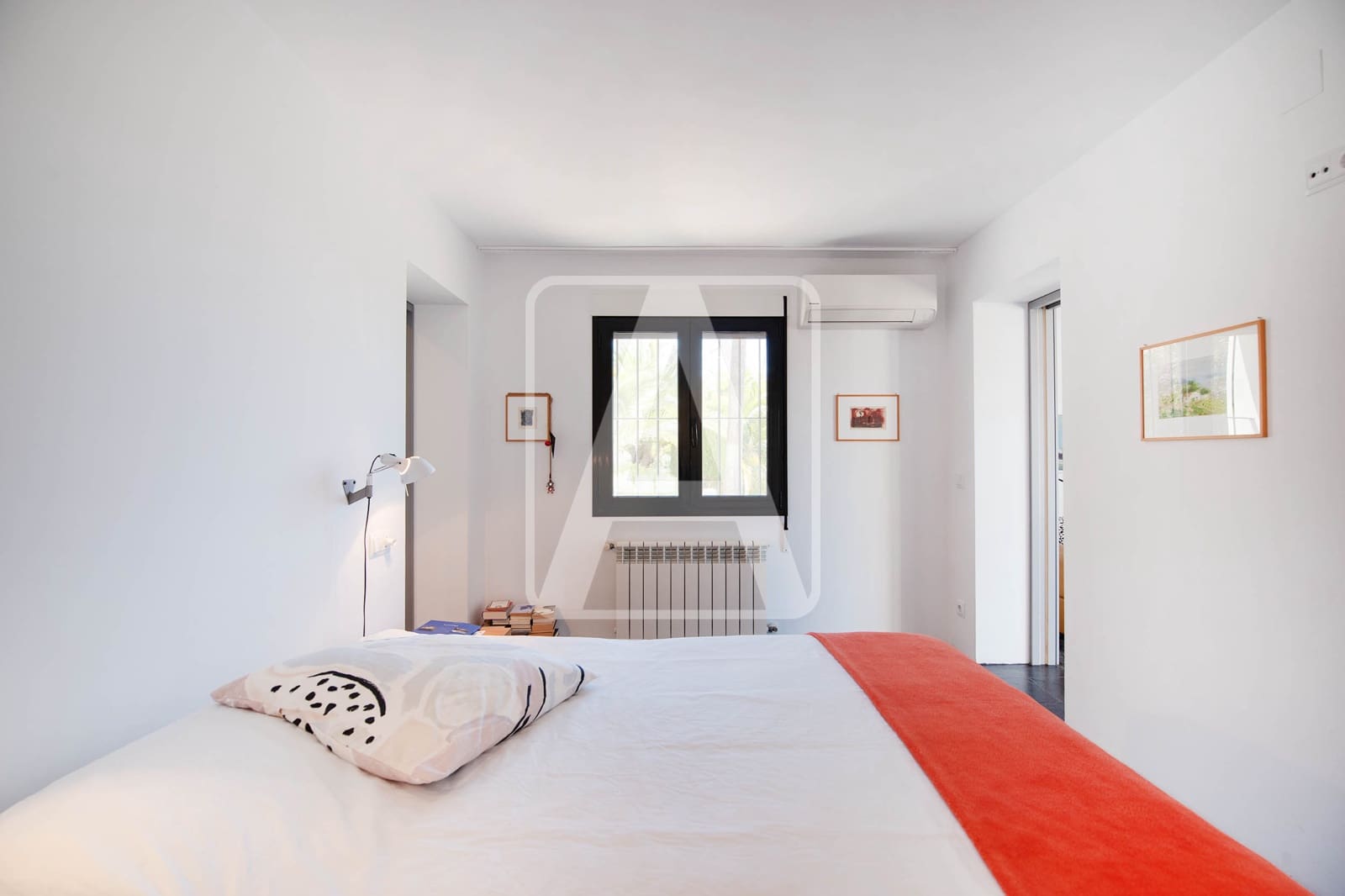 4 bedroom Villa for sale in Benissa with pool garage - € 1,200,000 (Ref: 9003882)