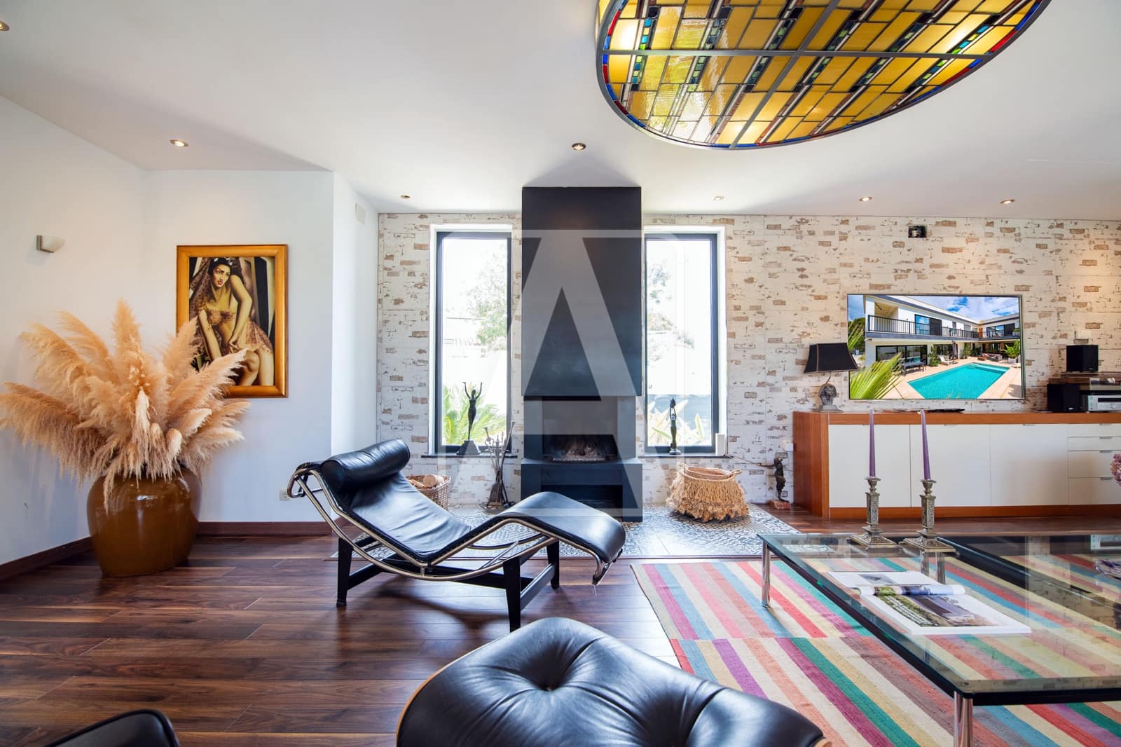 4 bedroom Villa for sale in Calpe / Calp with pool garage - € 1,589,000 (Ref: 9003886)