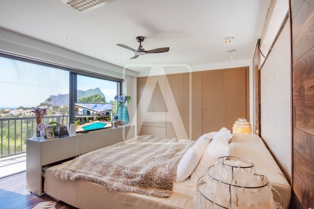 4 Zimmer Villa zu verkaufen in Calpe / Calp mit Pool Garage - 1.589.000 € (Ref: 9003886)