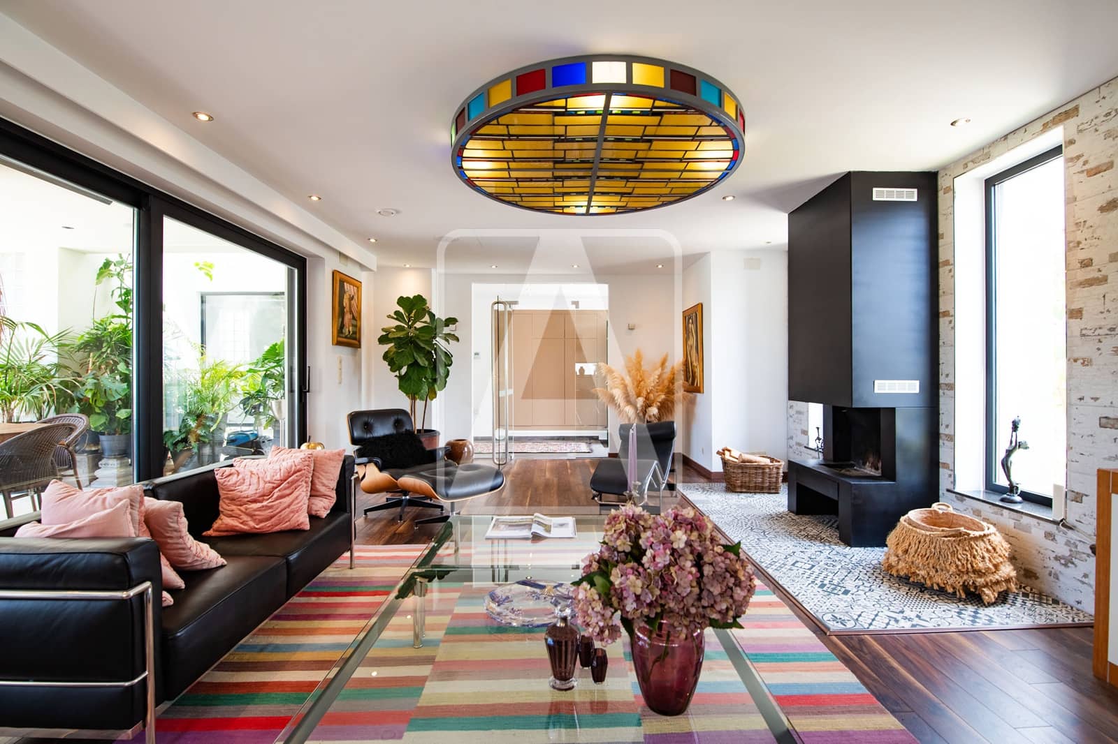 4 bedroom Villa for sale in Calpe / Calp with pool garage - € 1,589,000 (Ref: 9003886)