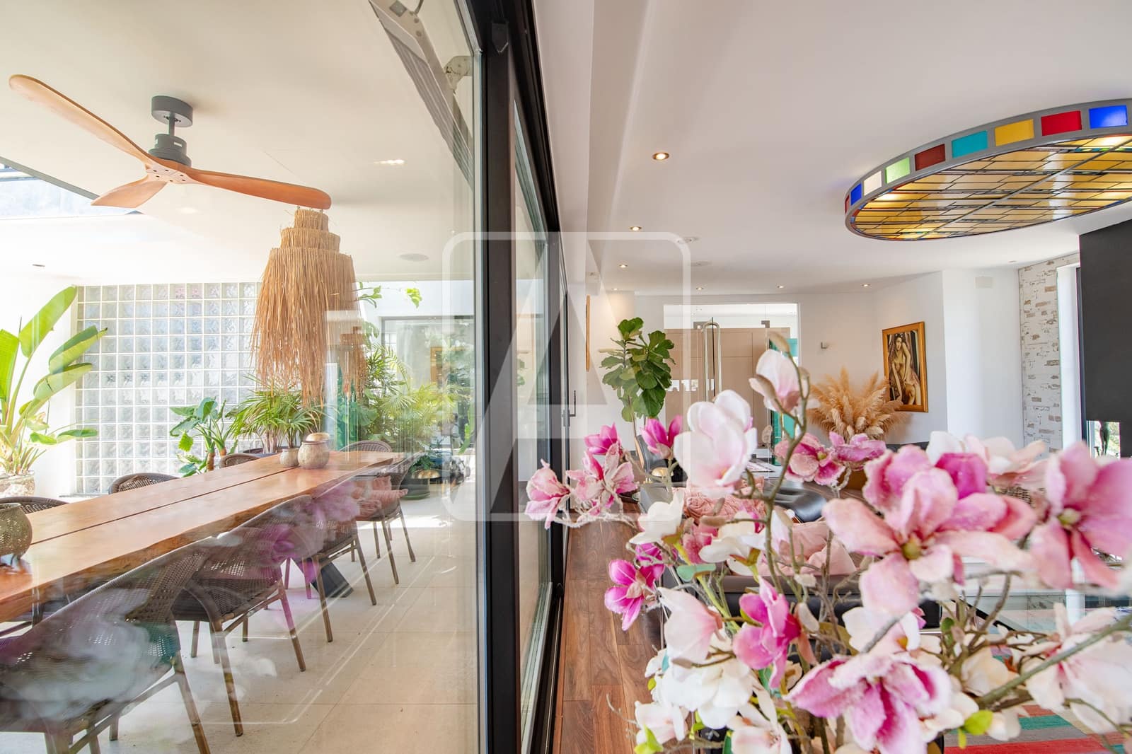 4 bedroom Villa for sale in Calpe / Calp with pool garage - € 1,589,000 (Ref: 9003886)