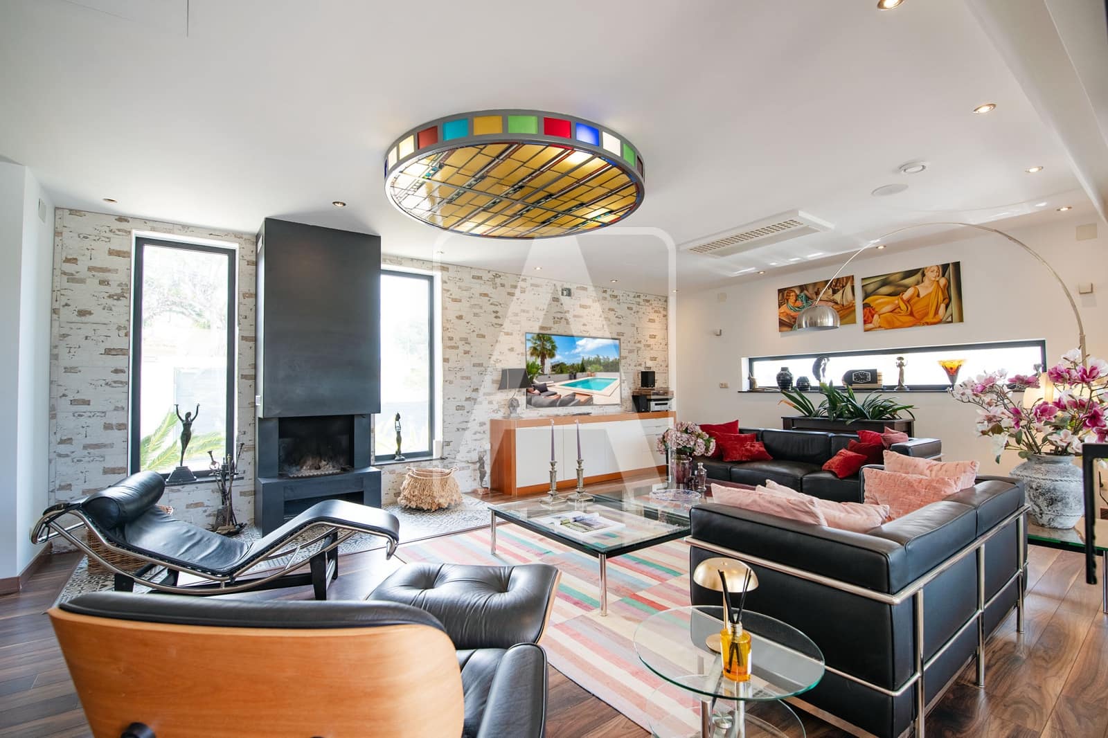 4 bedroom Villa for sale in Calpe / Calp with pool garage - € 1,589,000 (Ref: 9003886)