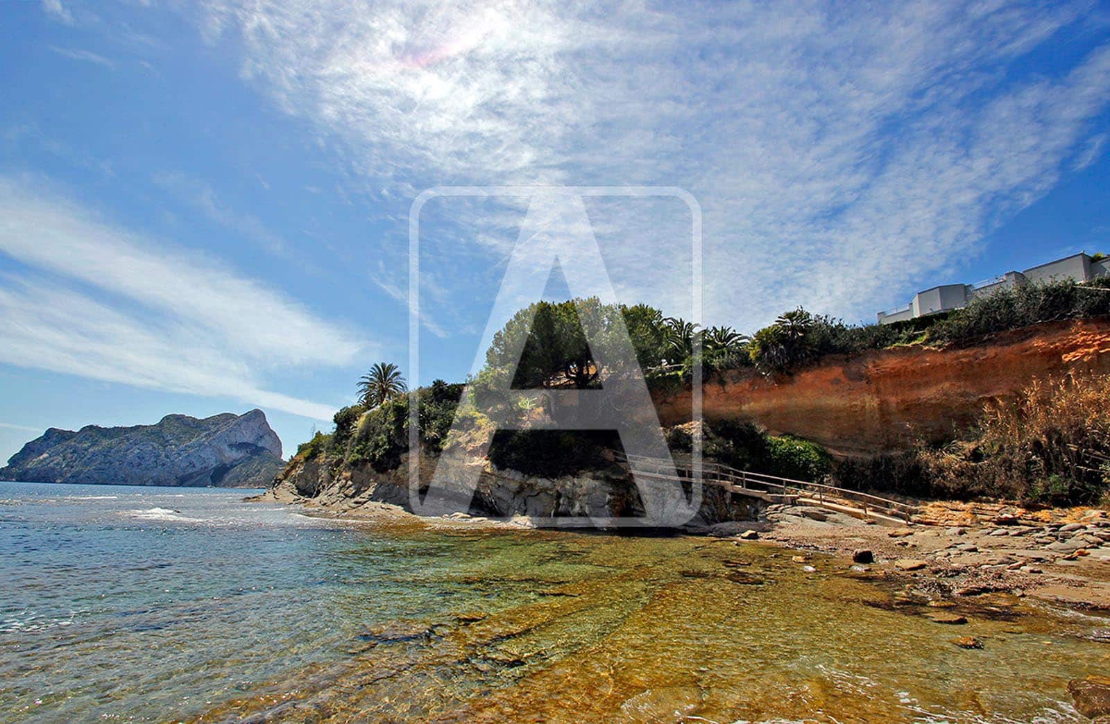 4 bedroom Villa for sale in Calpe / Calp with pool garage - € 1,589,000 (Ref: 9003886)