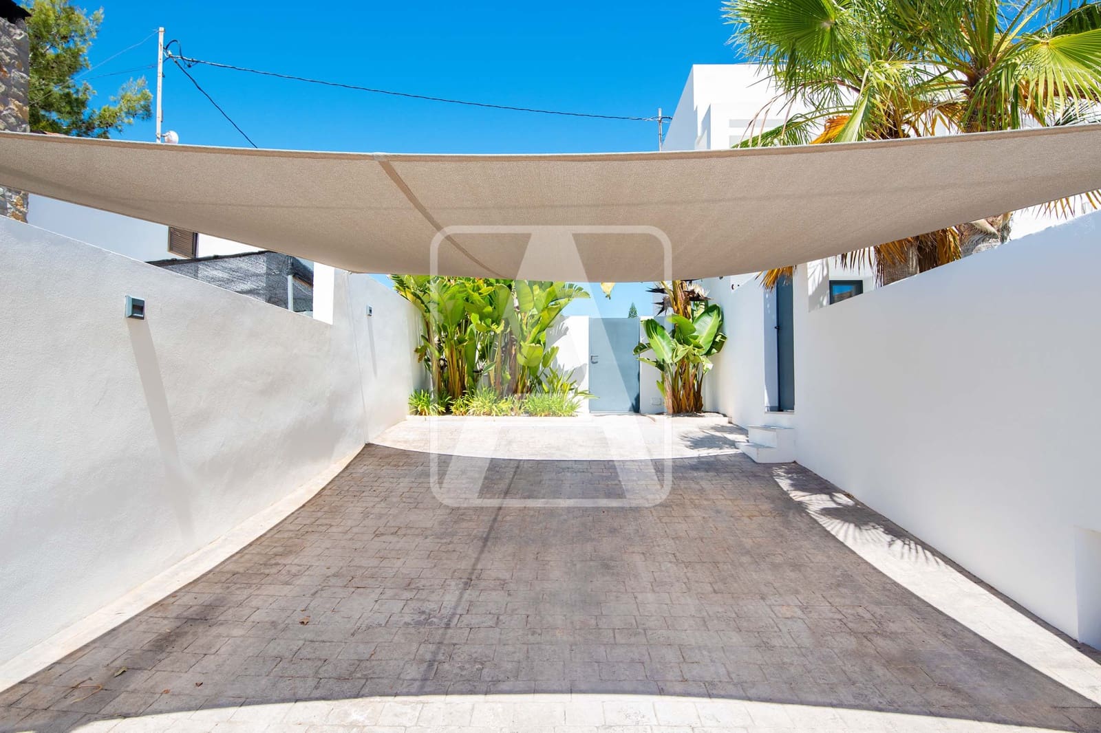 6 sypialnia Willa na sprzedaż w Benissa z basenem garażem - 950 000 € (Ref: 9013543)