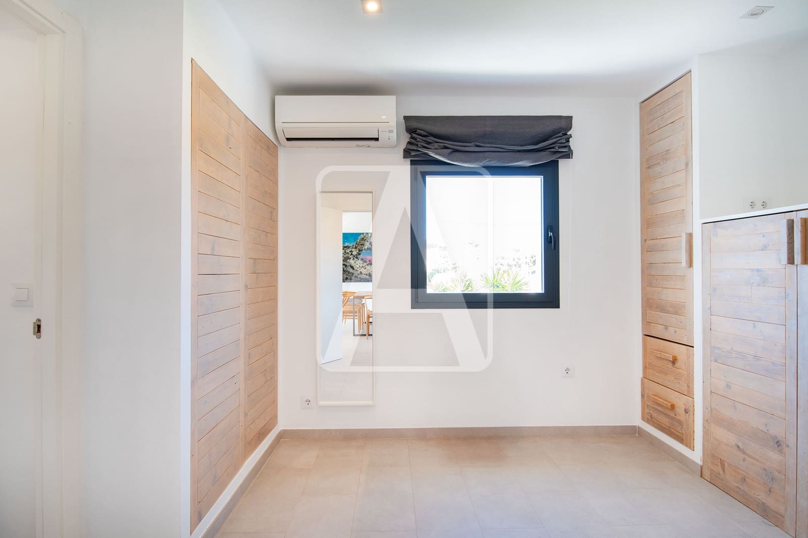 6 sypialnia Willa na sprzedaż w Benissa z basenem garażem - 950 000 € (Ref: 9013543)