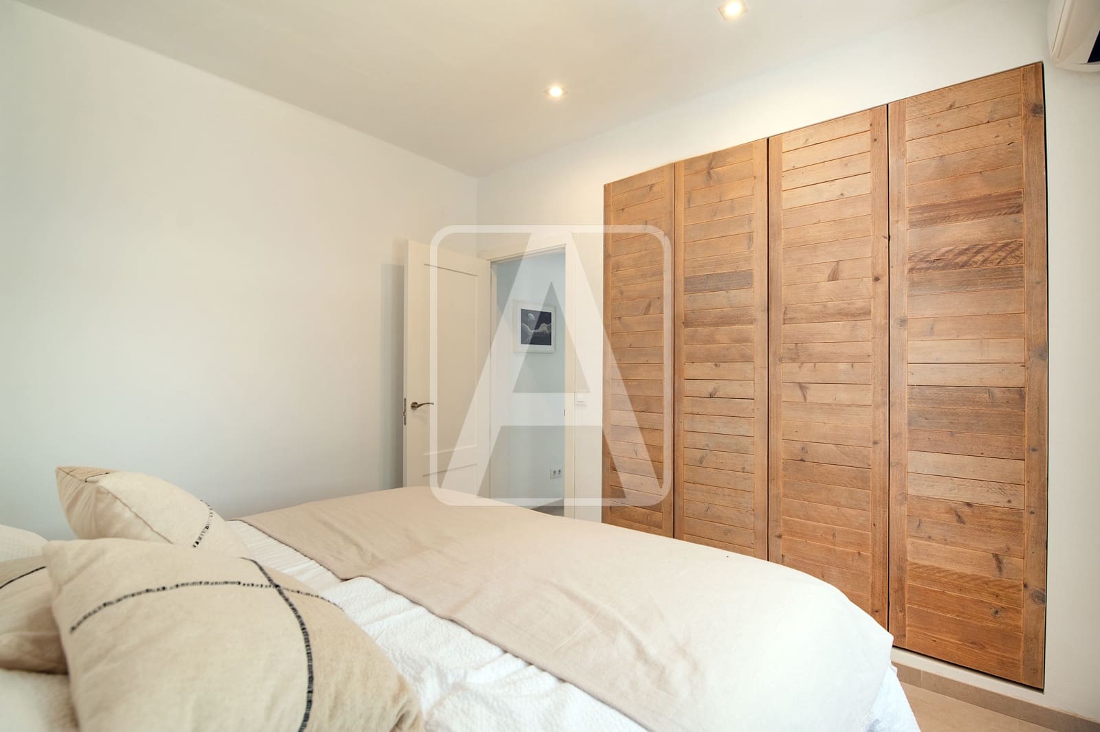 6 sypialnia Willa na sprzedaż w Benissa z basenem garażem - 950 000 € (Ref: 9013543)