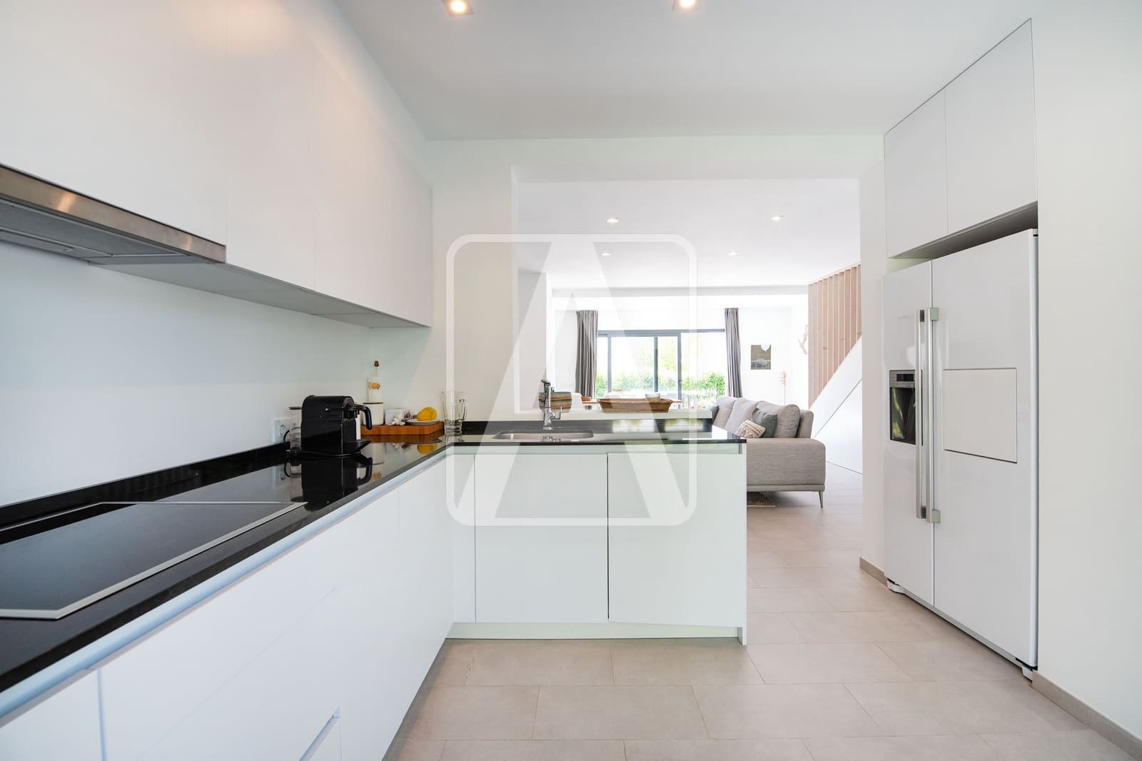 6 sypialnia Willa na sprzedaż w Benissa z basenem garażem - 950 000 € (Ref: 9013543)