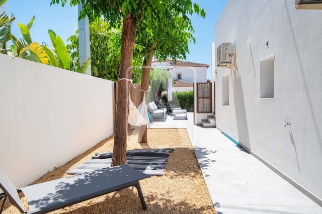 6 Zimmer Villa zu verkaufen in Benissa mit Pool Garage - 950.000 € (Ref: 9013543)