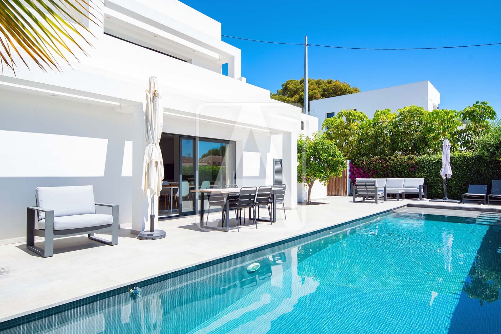 6 sypialnia Willa na sprzedaż w Benissa z basenem garażem - 950 000 € (Ref: 9013543)