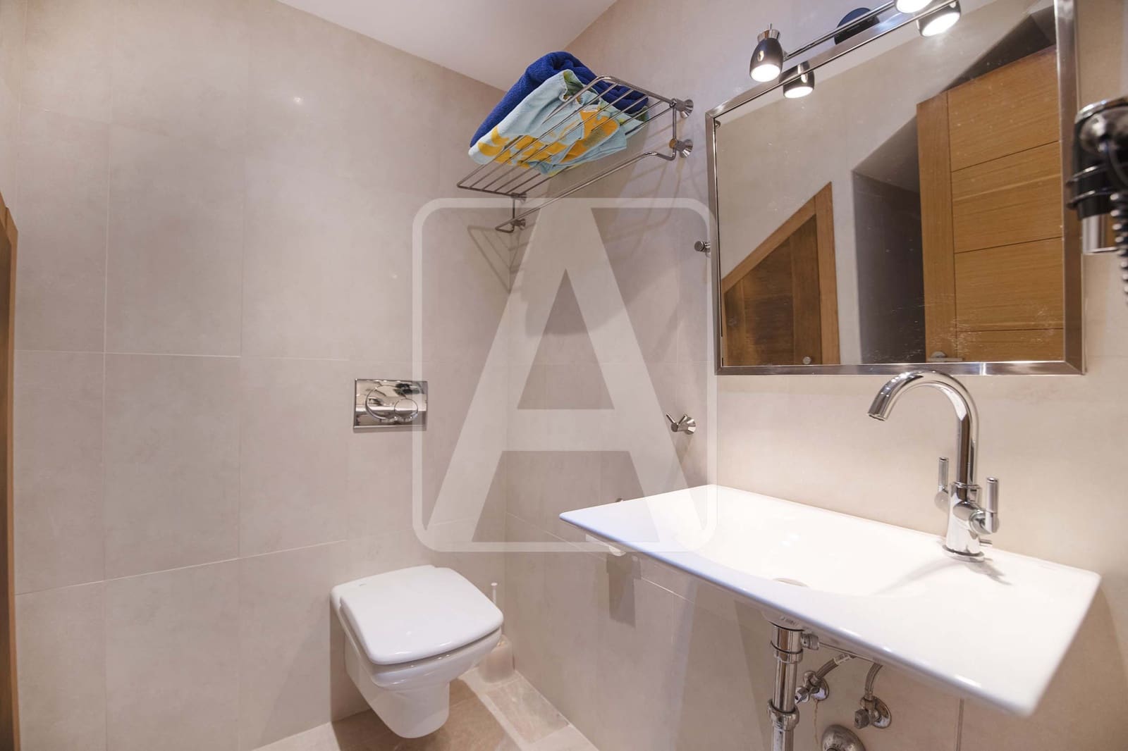 6 quarto Moradia para venda em Benissa com garagem - 1 999 999 € (Ref: 9034006)