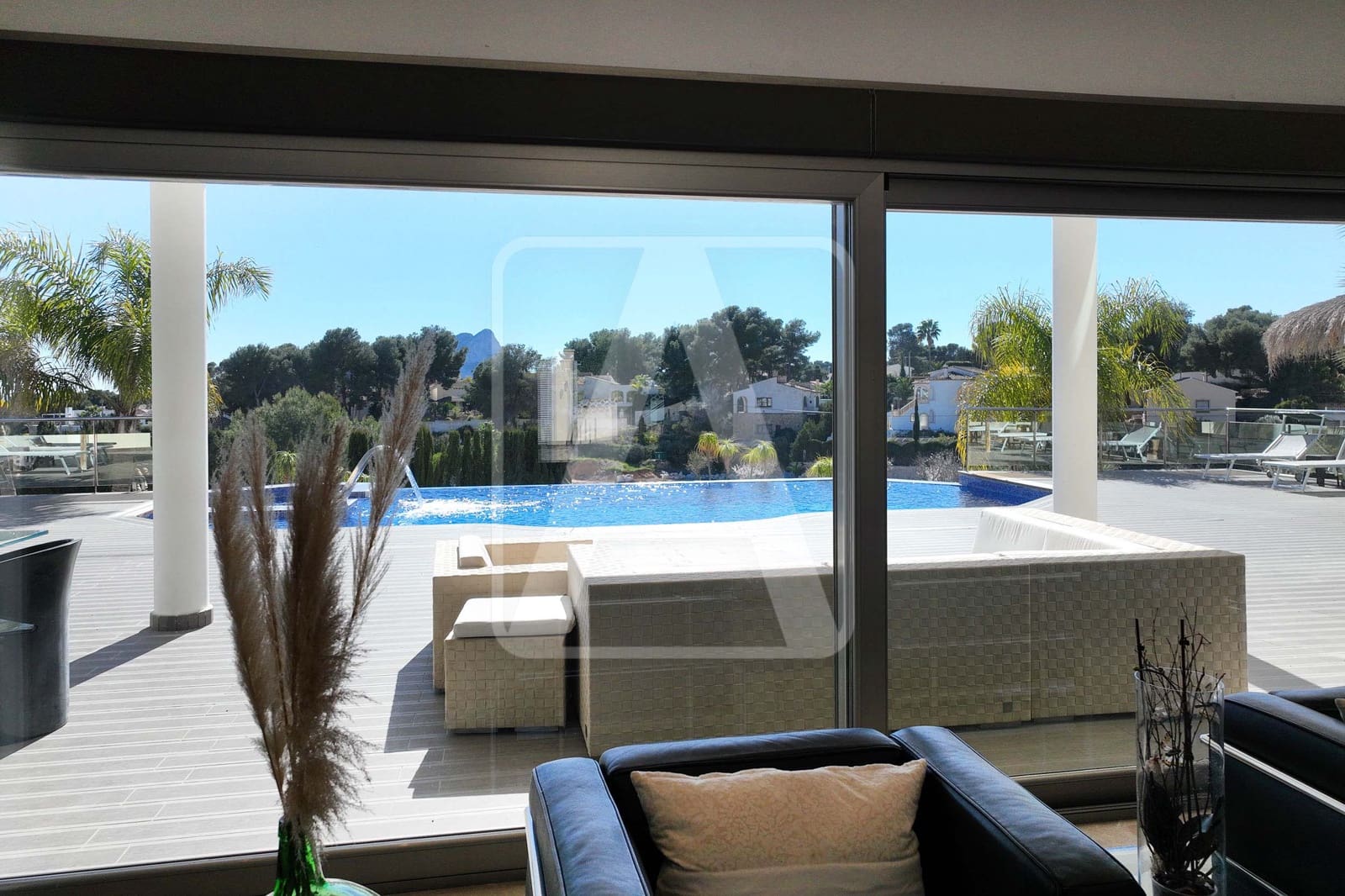 6 quarto Moradia para venda em Benissa com garagem - 1 999 999 € (Ref: 9034006)