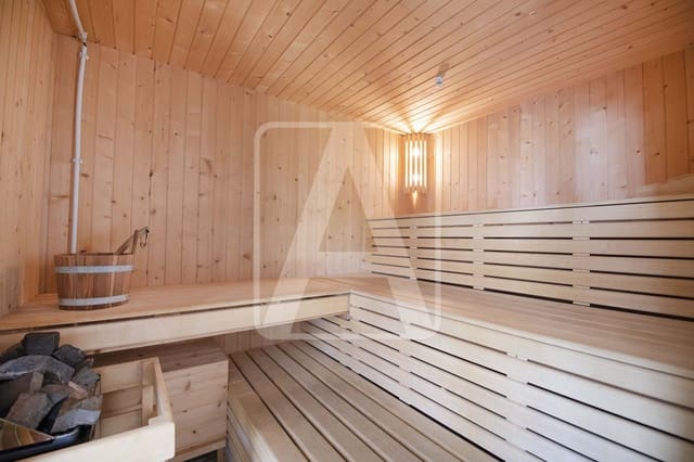 6 quarto Moradia para venda em Benissa com garagem - 1 999 999 € (Ref: 9034006)