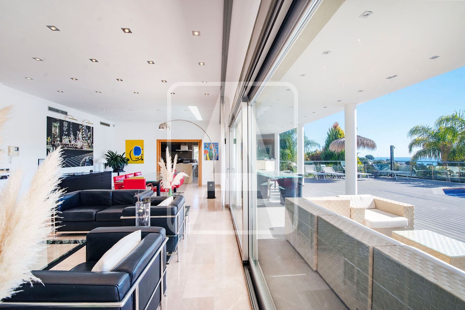 6 quarto Moradia para venda em Benissa com garagem - 1 999 999 € (Ref: 9034006)