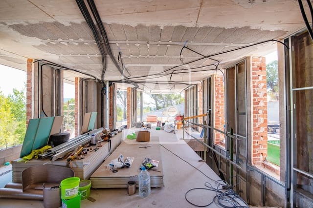 3 soverom Villa til salgs i Moraira, Teulada-Moraira med svømmebasseng garasje - € 1 095 000 (Ref: 9100316)