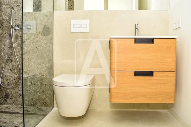 Apartamento de 4 habitaciones en Calpe / Calp en venta con piscina garaje - 1.600.000 € (Ref: 9100318)