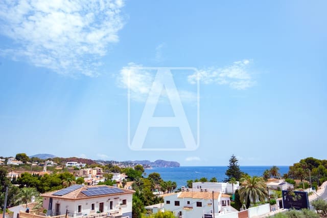 4 makuuhuone Huvila myytävänä paikassa Benissa mukana 
autotalli - 3 195 000 € (Ref: 9106099)