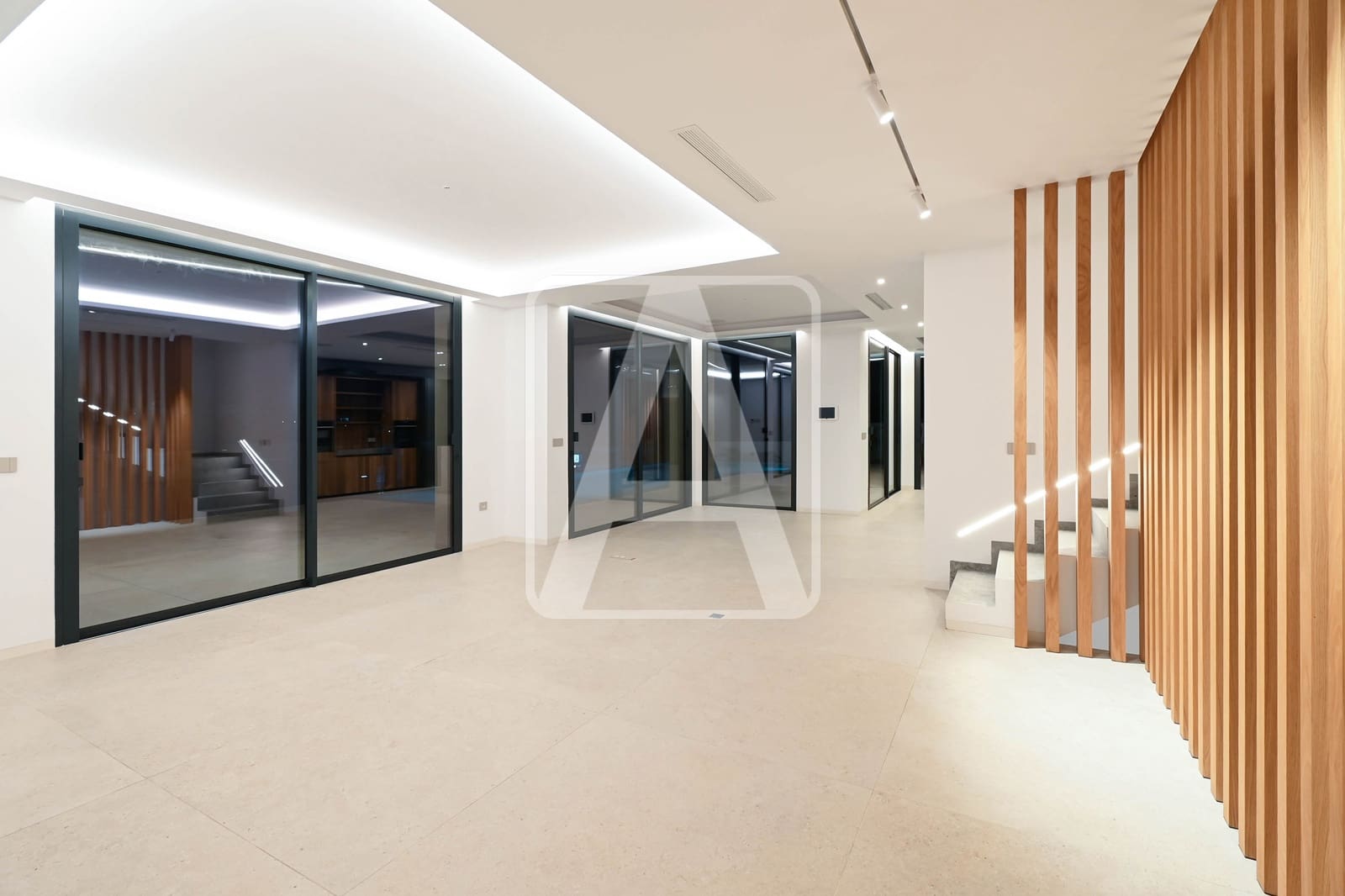 4 slaapkamer Villa te koop in Benissa met garage - € 3.195.000 (Ref: 9106099)