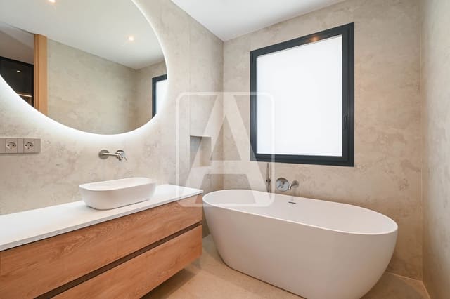 4 slaapkamer Villa te koop in Benissa met garage - € 3.195.000 (Ref: 9106099)