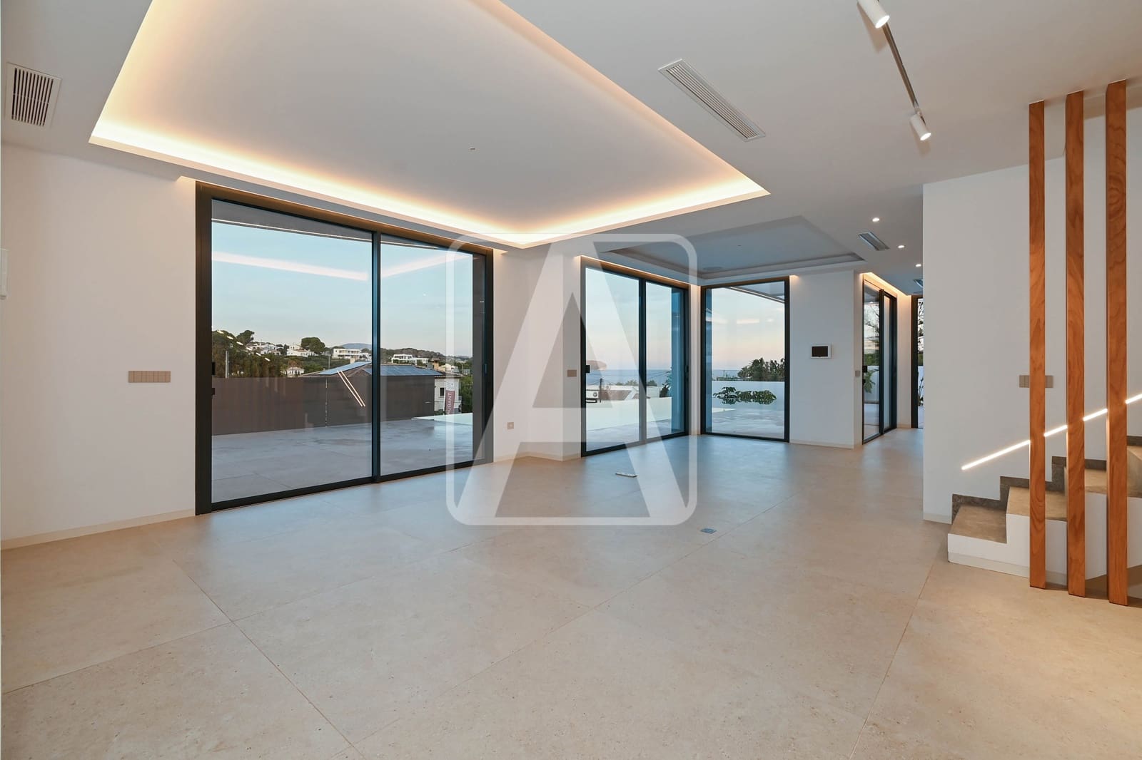 4 slaapkamer Villa te koop in Benissa met garage - € 3.195.000 (Ref: 9106099)