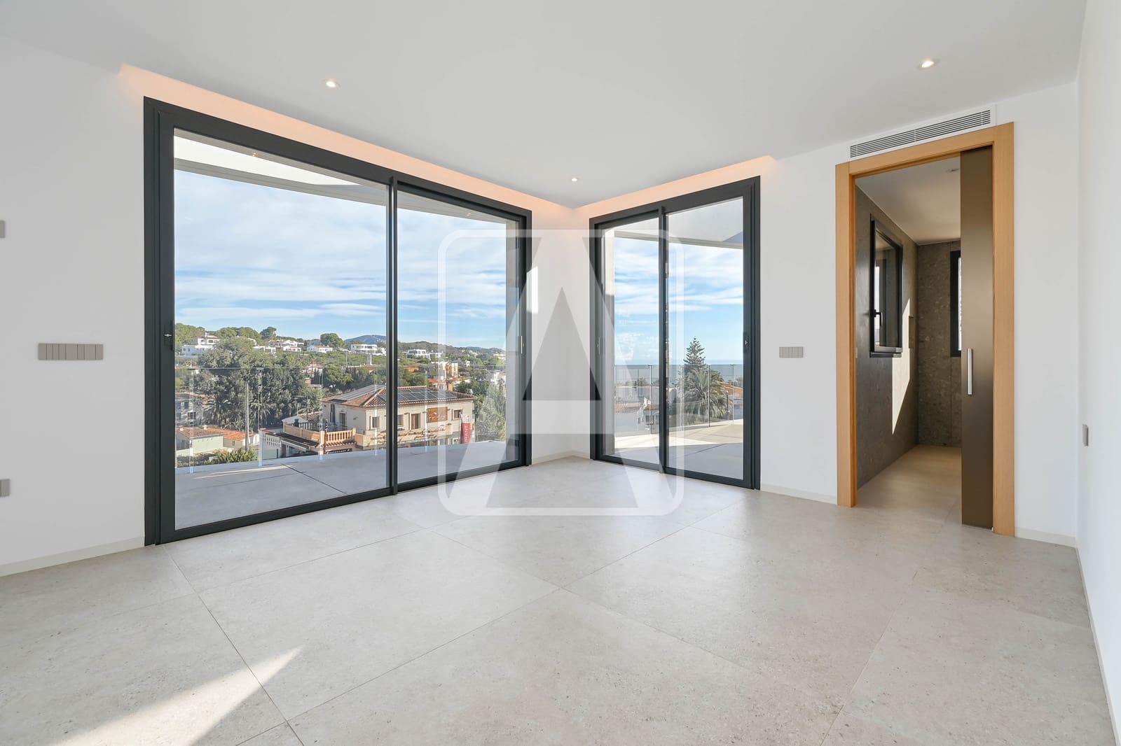 4 slaapkamer Villa te koop in Benissa met garage - € 3.195.000 (Ref: 9106099)