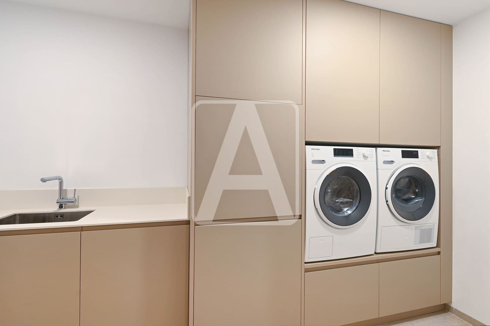 4 slaapkamer Villa te koop in Benissa met garage - € 3.195.000 (Ref: 9106099)