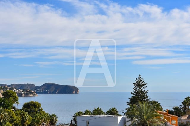 4 slaapkamer Villa te koop in Benissa met garage - € 3.195.000 (Ref: 9106099)