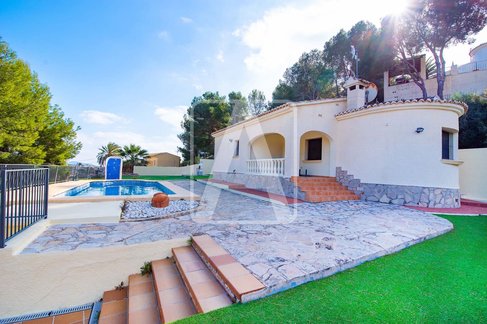 3 quarto Moradia para venda em Calpe / Calp com piscina garagem - 435 000 € (Ref: 9106101)