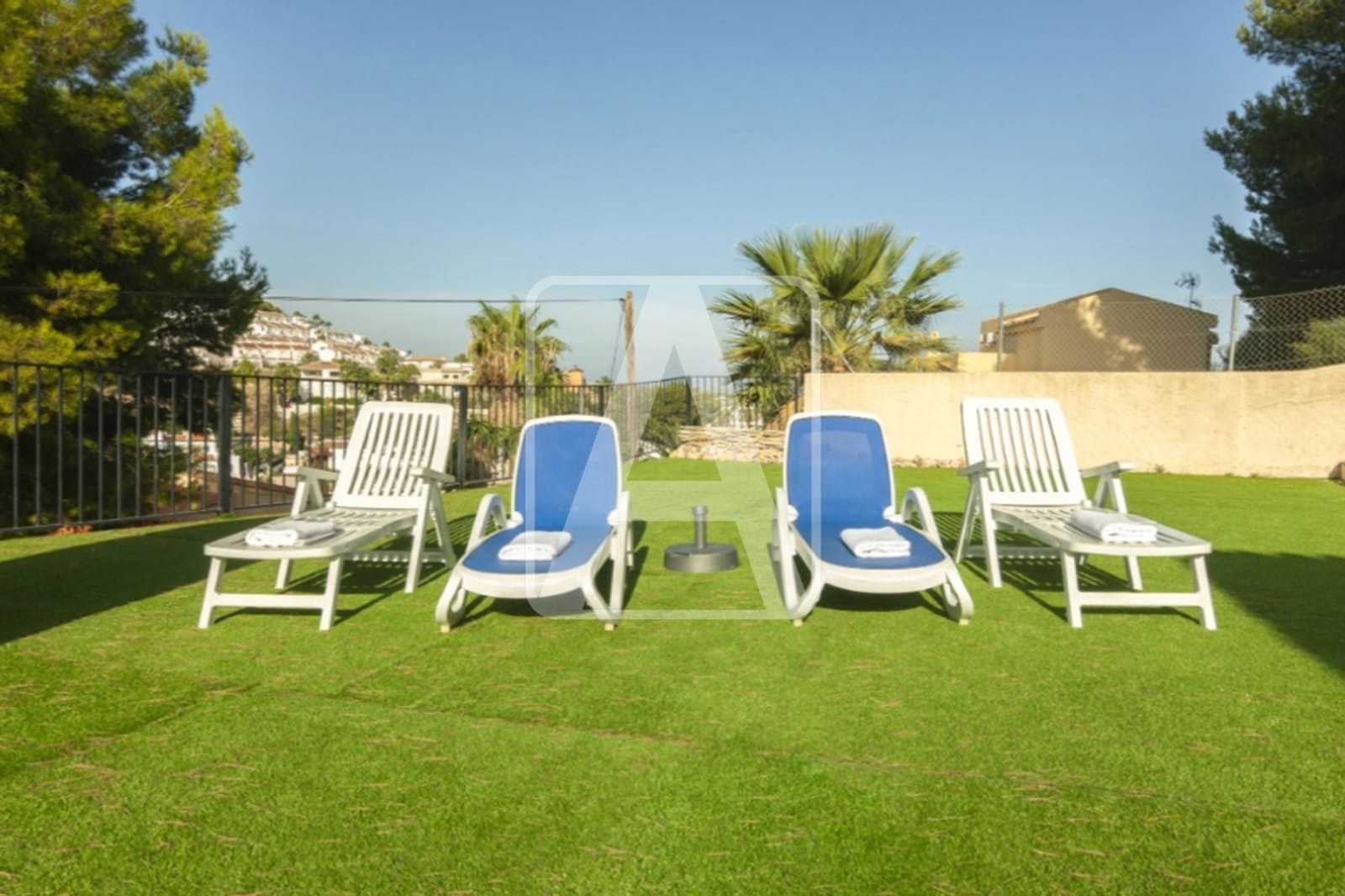 3 quarto Moradia para venda em Calpe / Calp com piscina garagem - 435 000 € (Ref: 9106101)