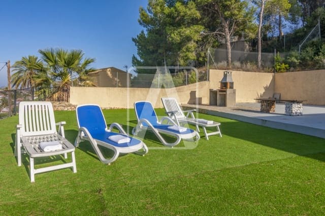 3 quarto Moradia para venda em Calpe / Calp com piscina garagem - 435 000 € (Ref: 9106101)