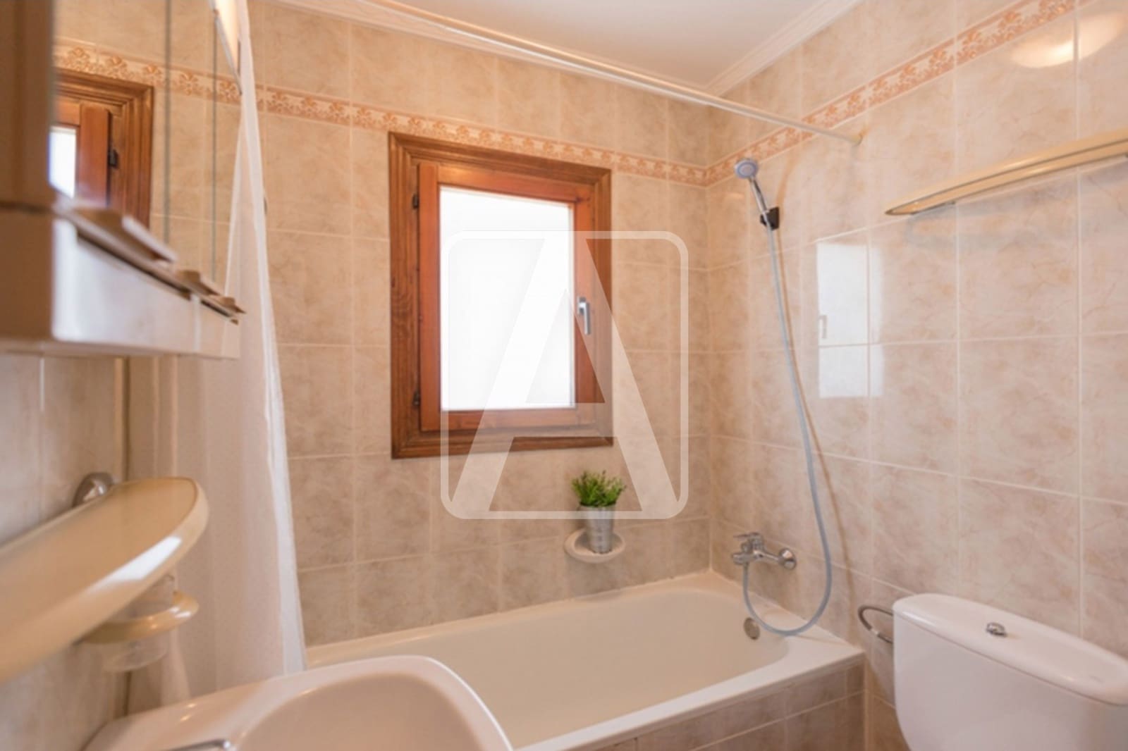 3 quarto Moradia para venda em Calpe / Calp com piscina garagem - 435 000 € (Ref: 9106101)