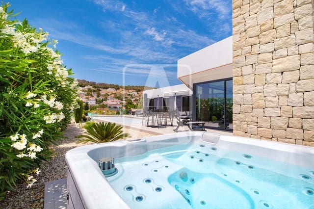 3 chambre Villa/Maison à vendre à Calpe / Calp avec garage - 1 585 000 € (Ref: 9109768)