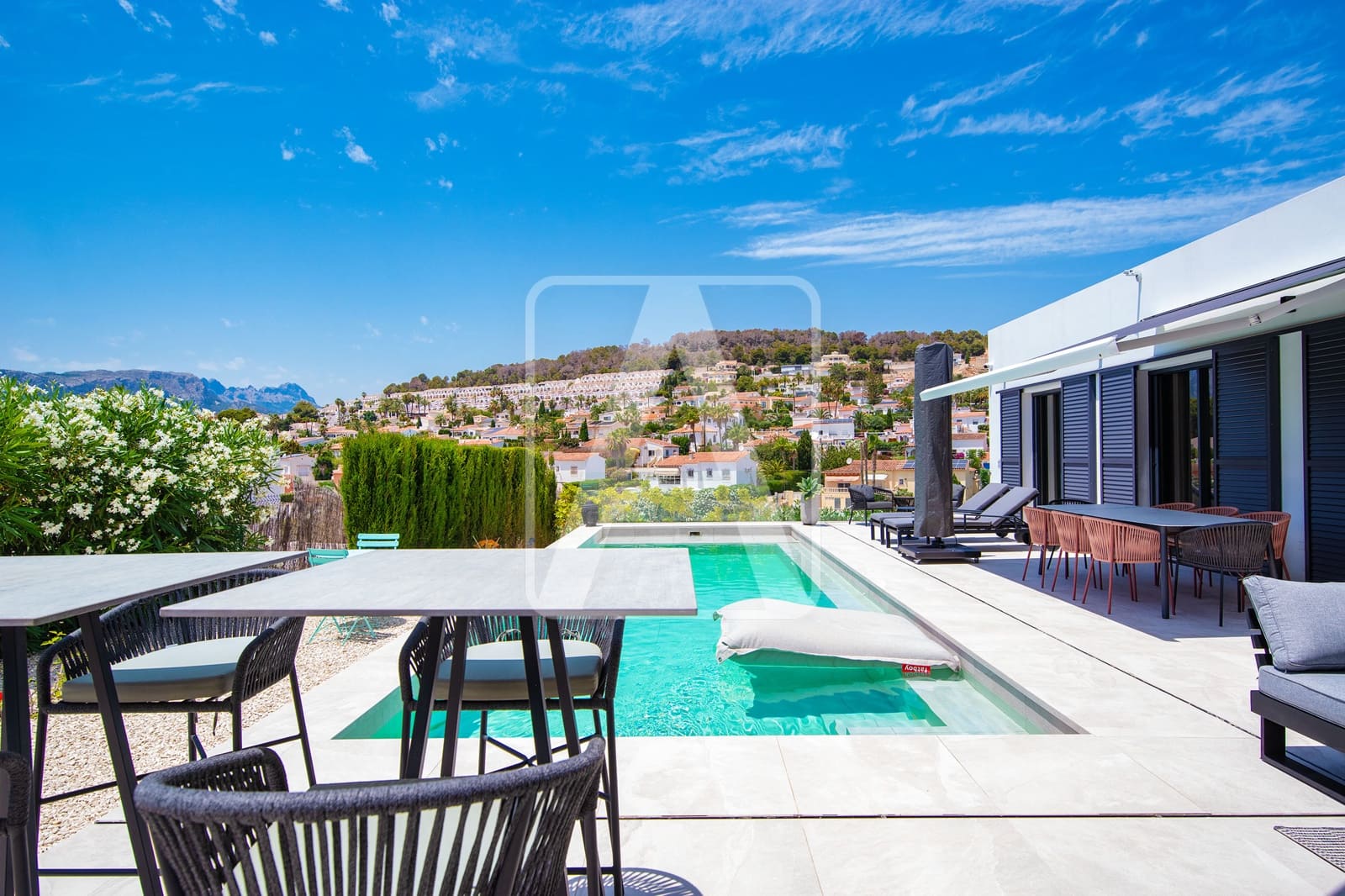 3 chambre Villa/Maison à vendre à Calpe / Calp avec garage - 1 585 000 € (Ref: 9109768)