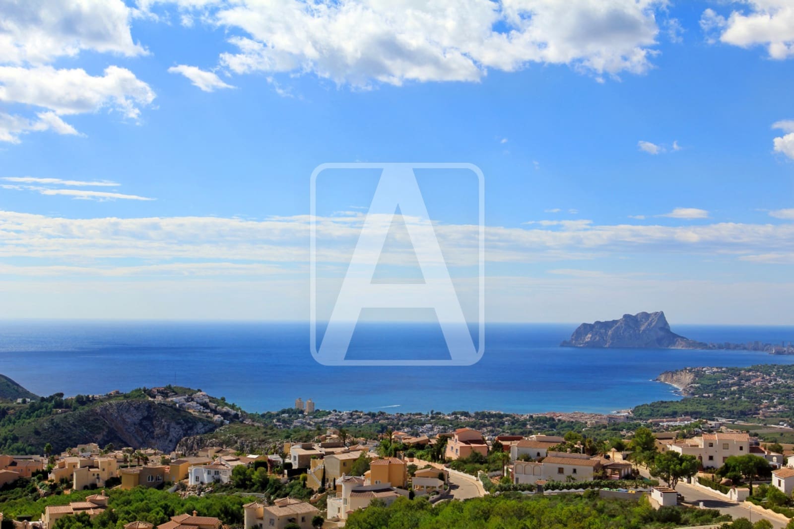 3 bedroom Villa for sale in Cumbre del Sol with pool garage - € 2,800,000 (Ref: 9109769)