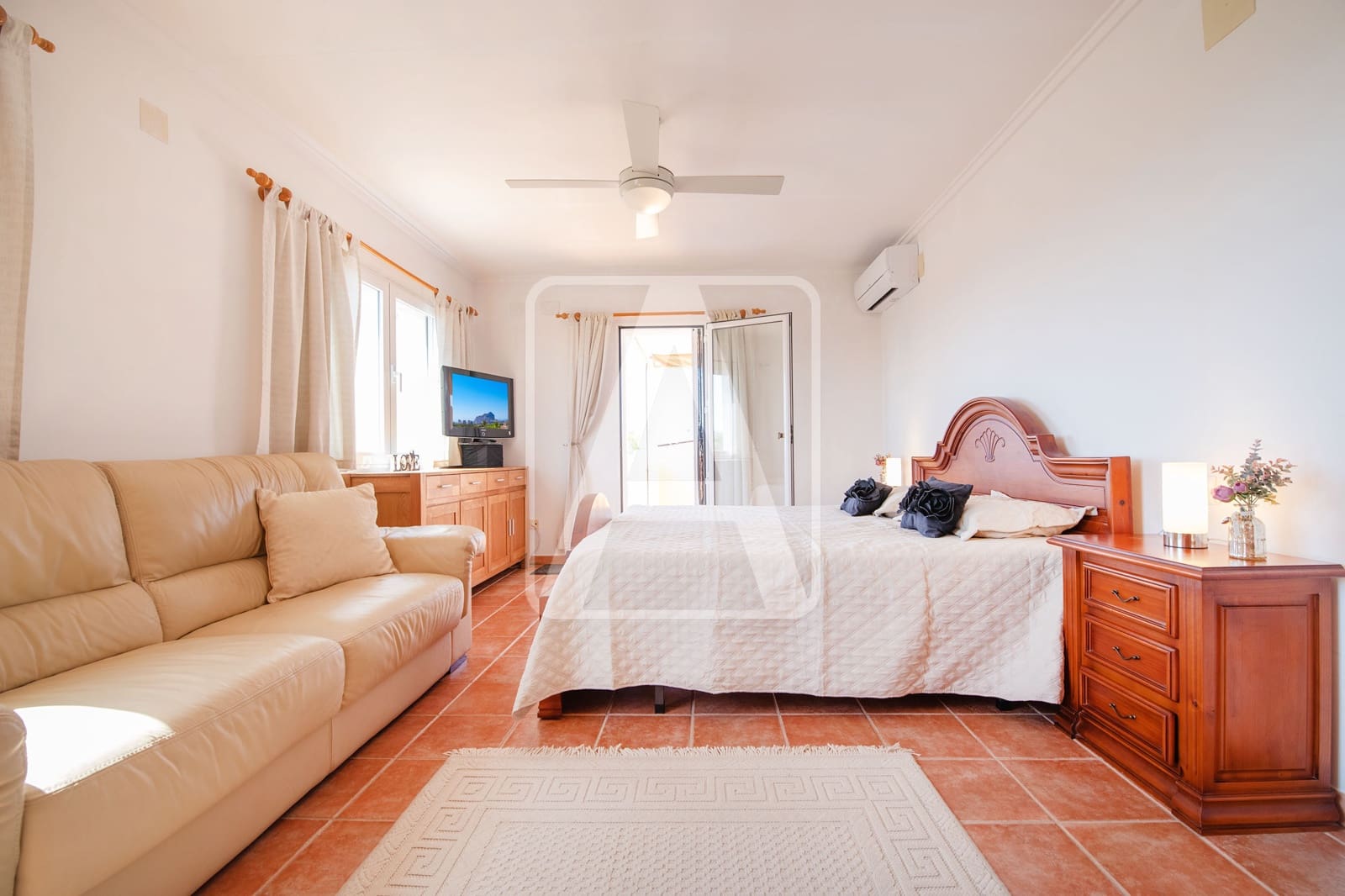 3 soveværelse Villa til salg i Calpe / Calp med swimmingpool garage - € 665.000 (Ref: 9110818)