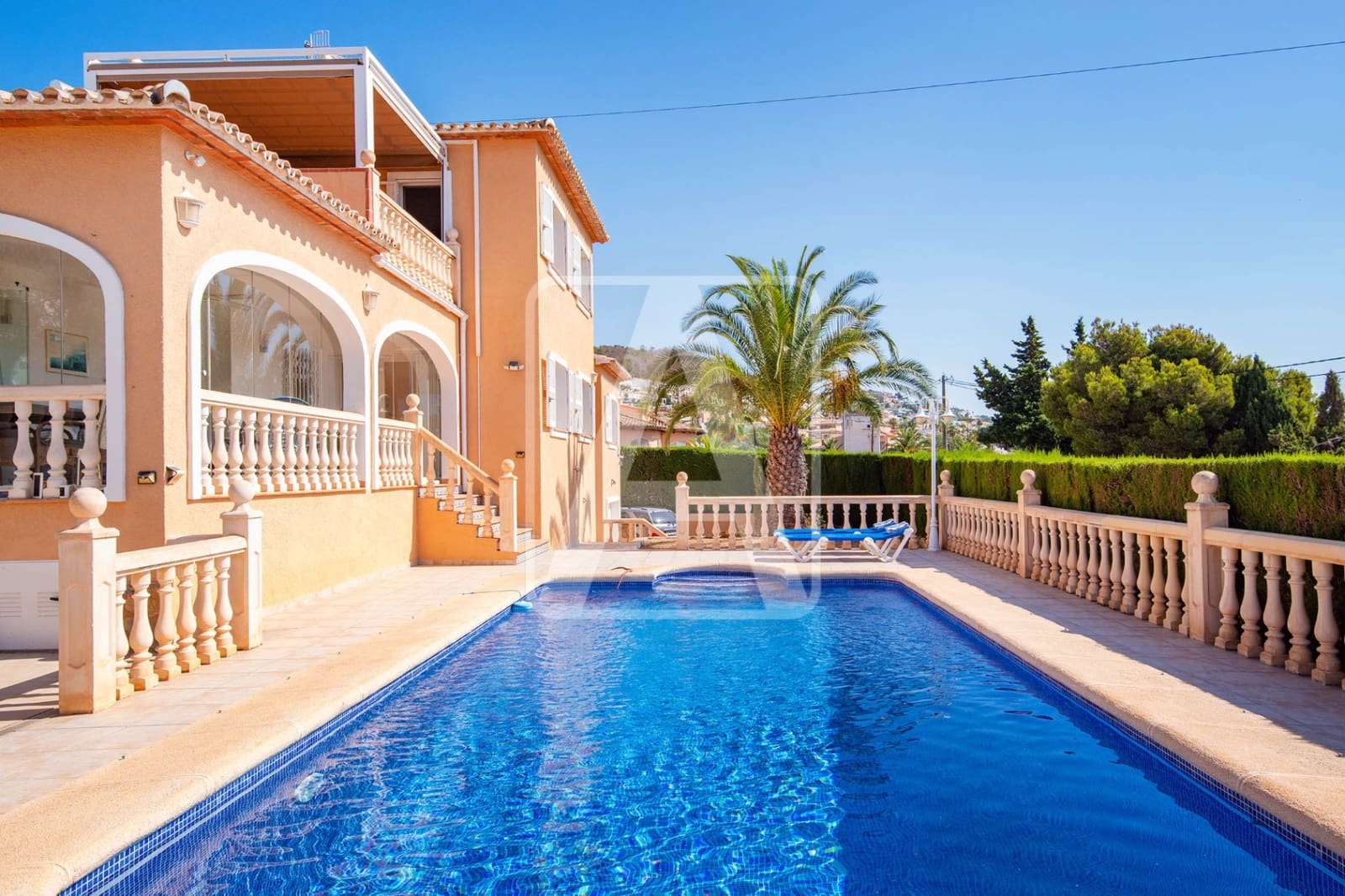 3 soveværelse Villa til salg i Calpe / Calp med swimmingpool garage - € 665.000 (Ref: 9110818)