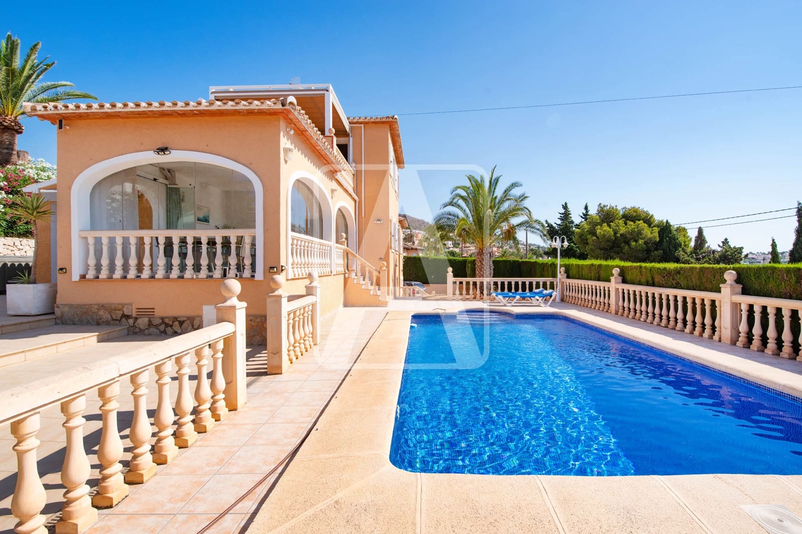 3 soveværelse Villa til salg i Calpe / Calp med swimmingpool garage - € 665.000 (Ref: 9110818)