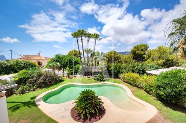 Chalet de 6 habitaciones en Moraira, Teulada-Moraira en venta con garaje - 2.750.000 € (Ref: 9124393)