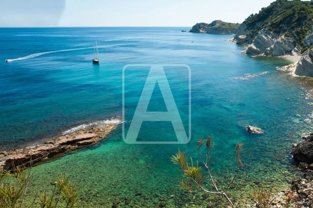4 soverom Villa til salgs i Javea / Xàbia med svømmebasseng garasje - € 2 545 000 (Ref: 9128955)