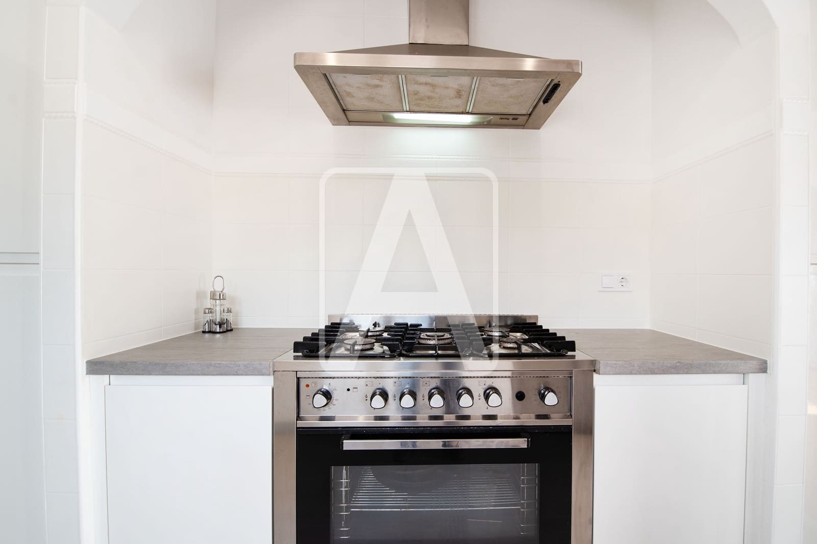 5 slaapkamer Villa te koop in Calpe / Calp met zwembad garage - € 749.000 (Ref: 9133792)